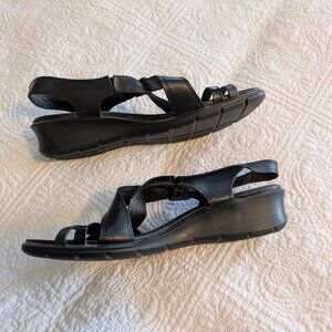 Ecco Sandals Size 40 European Size (US Size 9) Black